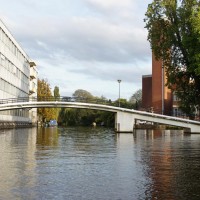 Pedestrian bridge at Amsterdam University