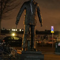 Statue honoring the garbage collectors of Amsterdam. 130 years of cleaning.