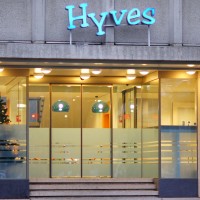 Swarming corporate offices of the Netherland's version of Facebook, Hyves.