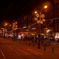 the Damrak looking south from the Beursplein area looking toward the Dam Plaza