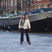 Ice skating on the Amsterdam canals, Nieuwe Prinsengracht
