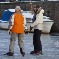 Ice skating on the Amsterdam canals, Nieuwe Prinsengracht