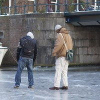 Tourists lost on the Nieuwe Prinsengracht ice.