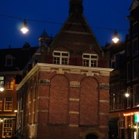 Stichting Heemschut Hulpfunds freestanding building on Nieuwezijds Kolk