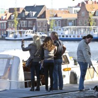 Russian tourists at the wharf